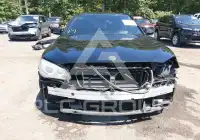 2014 BMW 740 photo