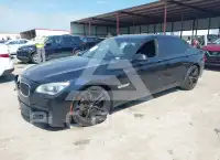 2014 BMW 740 фото