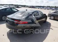 2014 Jaguar XF фото