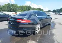 2014 Jaguar XF фото