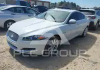 2014 Jaguar XF photo