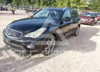 2014 Infinity QX50 photo