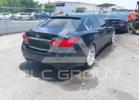 2014 Infinity Q50 фото