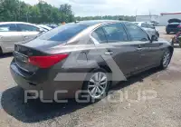 2014 Infinity Q50 фото