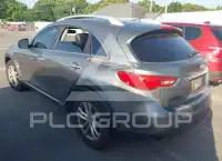2014 Infinity QX70 photo