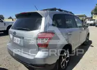 2014 Subaru Forester photo