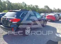 2014 Subaru Outback photo
