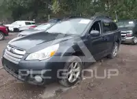 2014 Subaru Outback photo