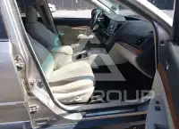 2014 Subaru Outback photo