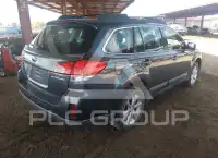 2014 Subaru Outback photo