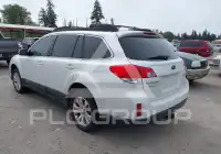 2014 Subaru Outback photo