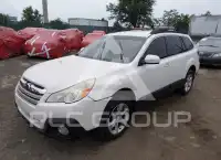 2014 Subaru Outback photo