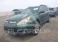 2014 Subaru Outback photo
