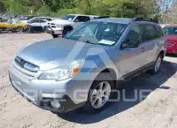 2014 Subaru Outback photo