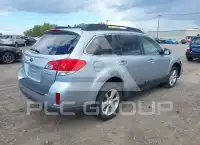 2014 Subaru Outback photo