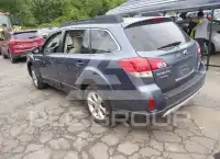 2014 Subaru Outback photo