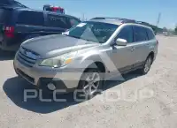 2014 Subaru Outback photo