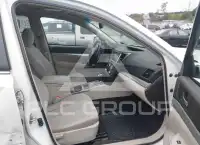 2014 Subaru Outback photo
