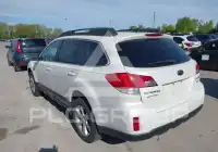 2014 Subaru Outback photo