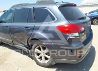 2014 Subaru Outback photo