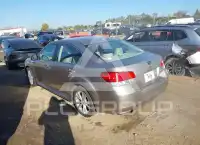 2014 Subaru Legacy photo