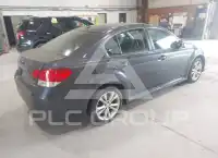 2014 Subaru Legacy photo