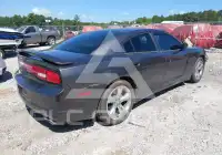 2014 Dodge CHARGER photo