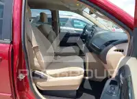 2014 Dodge Grand Caravan фото
