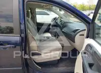 2014 Dodge Grand Caravan photo