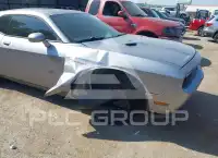 2014 Dodge CHALLENGER photo