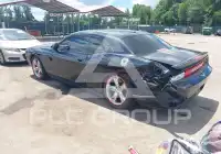 2014 Dodge CHALLENGER photo