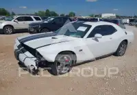 2014 Dodge CHALLENGER photo
