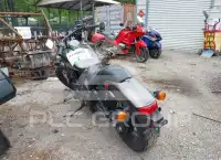 2014 Honda VT750 photo