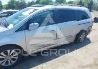 2014 Honda ODYSSEY photo