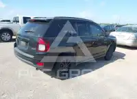 2014 Jeep COMPASS photo