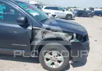 2014 Jeep COMPASS photo