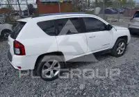 2014 Jeep COMPASS photo