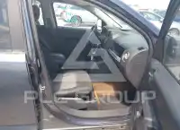 2014 Jeep COMPASS photo