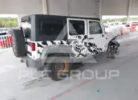 2014 Jeep WRANGLER фото