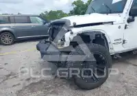 2014 Jeep WRANGLER фото