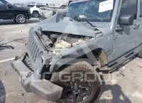 2014 Jeep WRANGLER фото