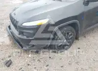2014 Jeep CHEROKEE photo