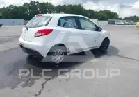 2014 Mazda 2 photo