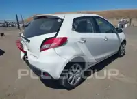 2014 Mazda 2 фото