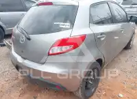 2014 Mazda 2 photo