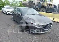 2014 Mazda 3 photo