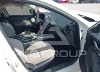 2014 Mazda 3 photo