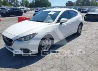 2014 Mazda 3 photo