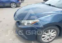 2014 Mazda 3 photo