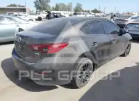 2014 Mazda 3 photo